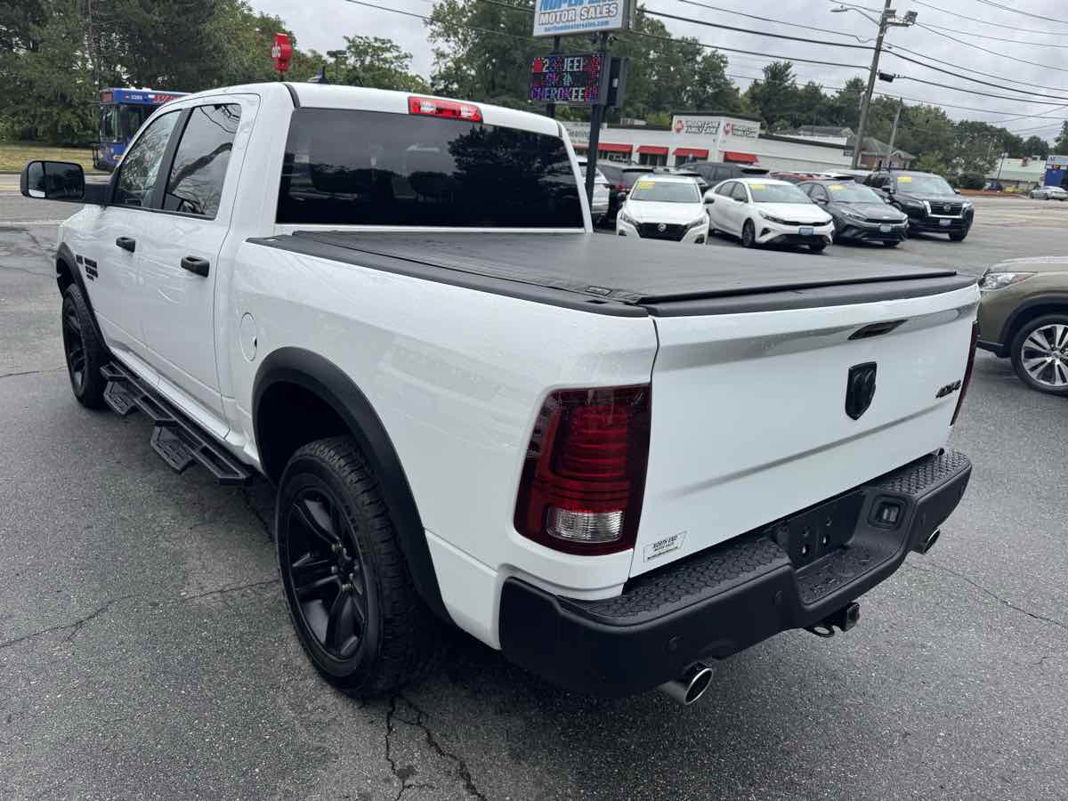 2021 Ram 1500 Classic Warlock photo 4