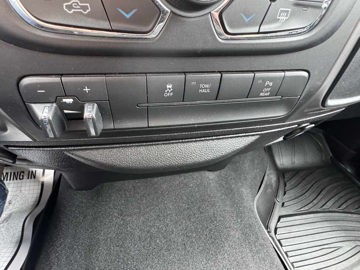 2021 Ram 1500 Classic Warlock photo 19