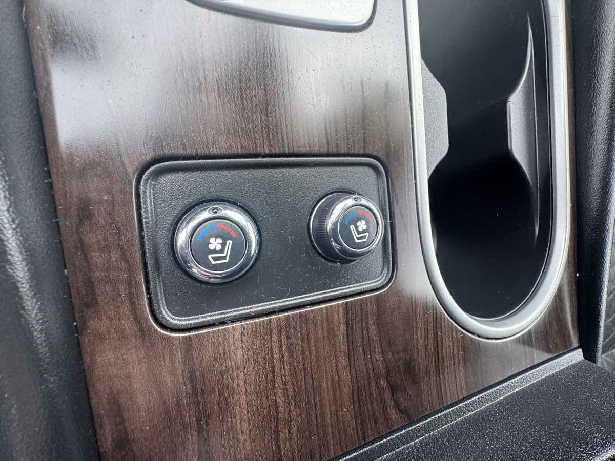 2019 Nissan Murano Platinum photo 16