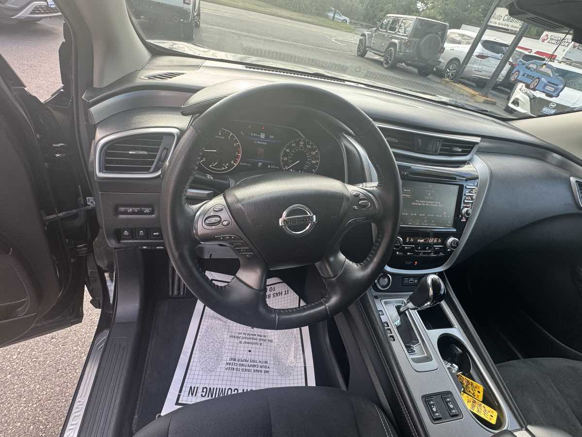 2021 Nissan Murano SV photo 15