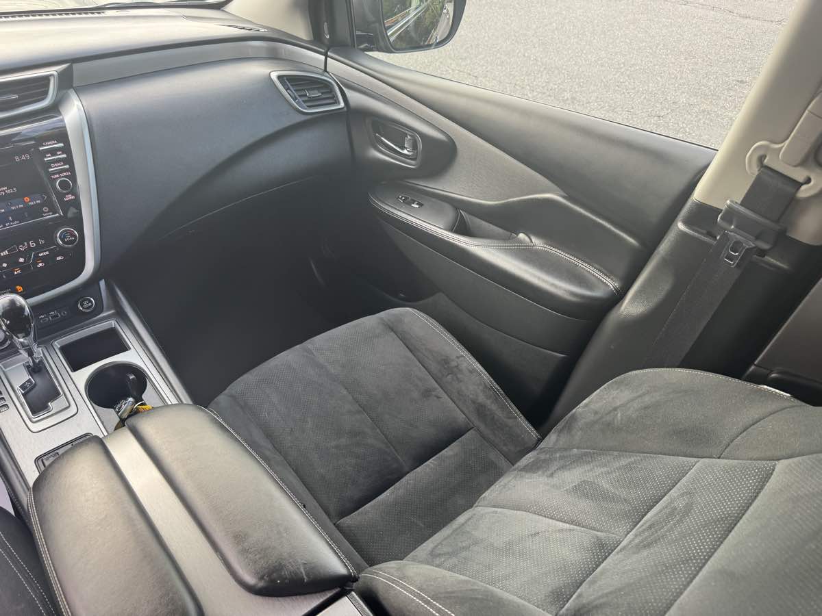2021 Nissan Murano SV photo 19