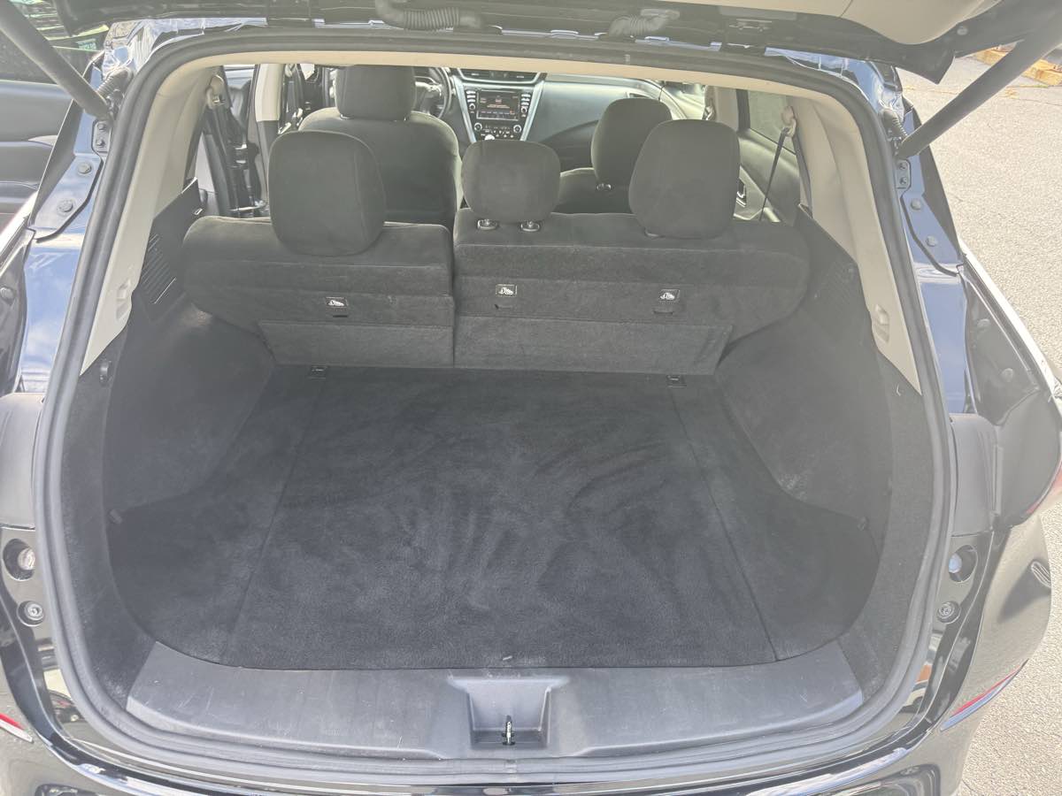2021 Nissan Murano SV photo 22
