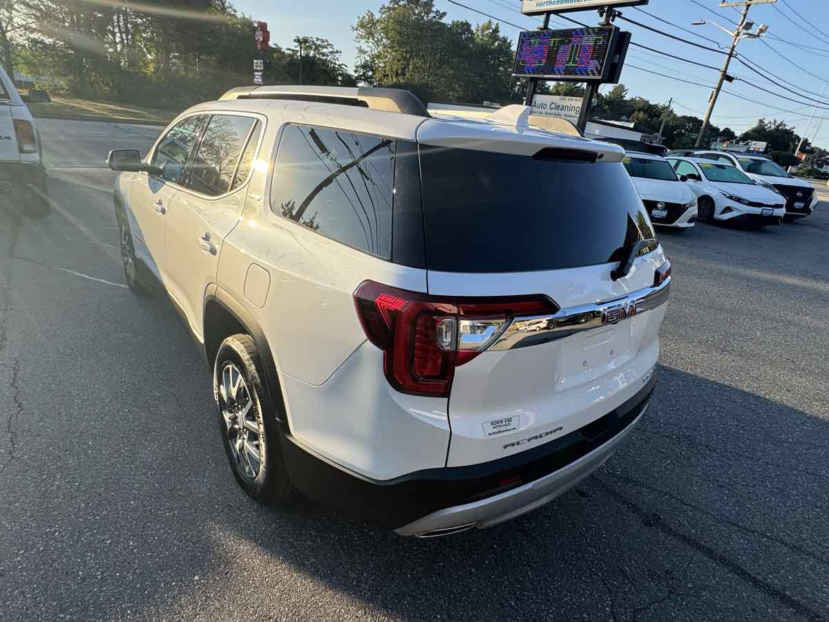 2023 Gmc Acadia SLT photo 4