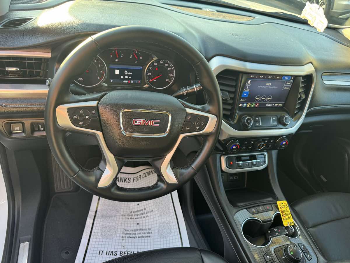 2023 Gmc Acadia SLT photo 12