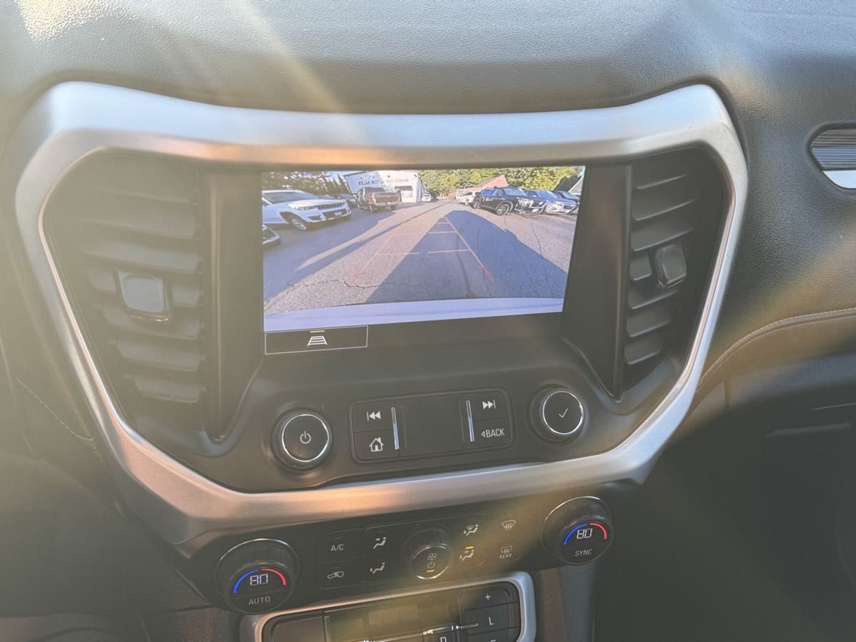 2023 Gmc Acadia SLT photo 18