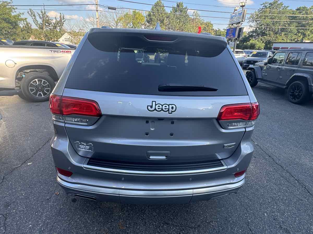 2021 Jeep Grand Cherokee Summit photo 3
