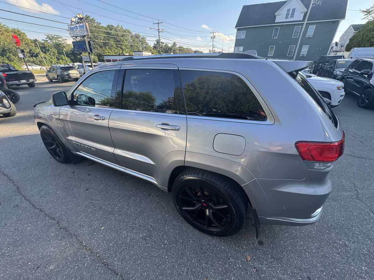 2021 Jeep Grand Cherokee Summit photo 5