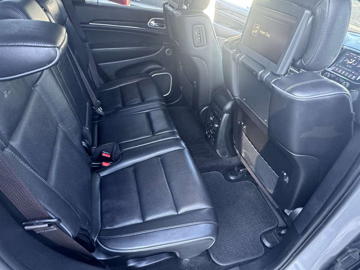 2021 Jeep Grand Cherokee Summit photo 23