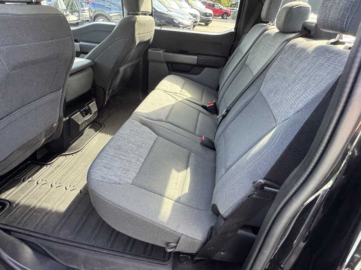 2023 Ford F-150 XLT photo 19