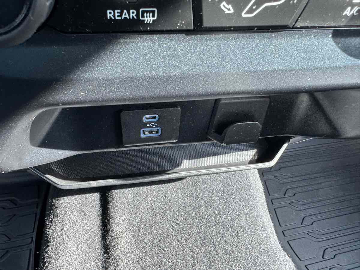 2023 Ford F-150 XLT photo 21