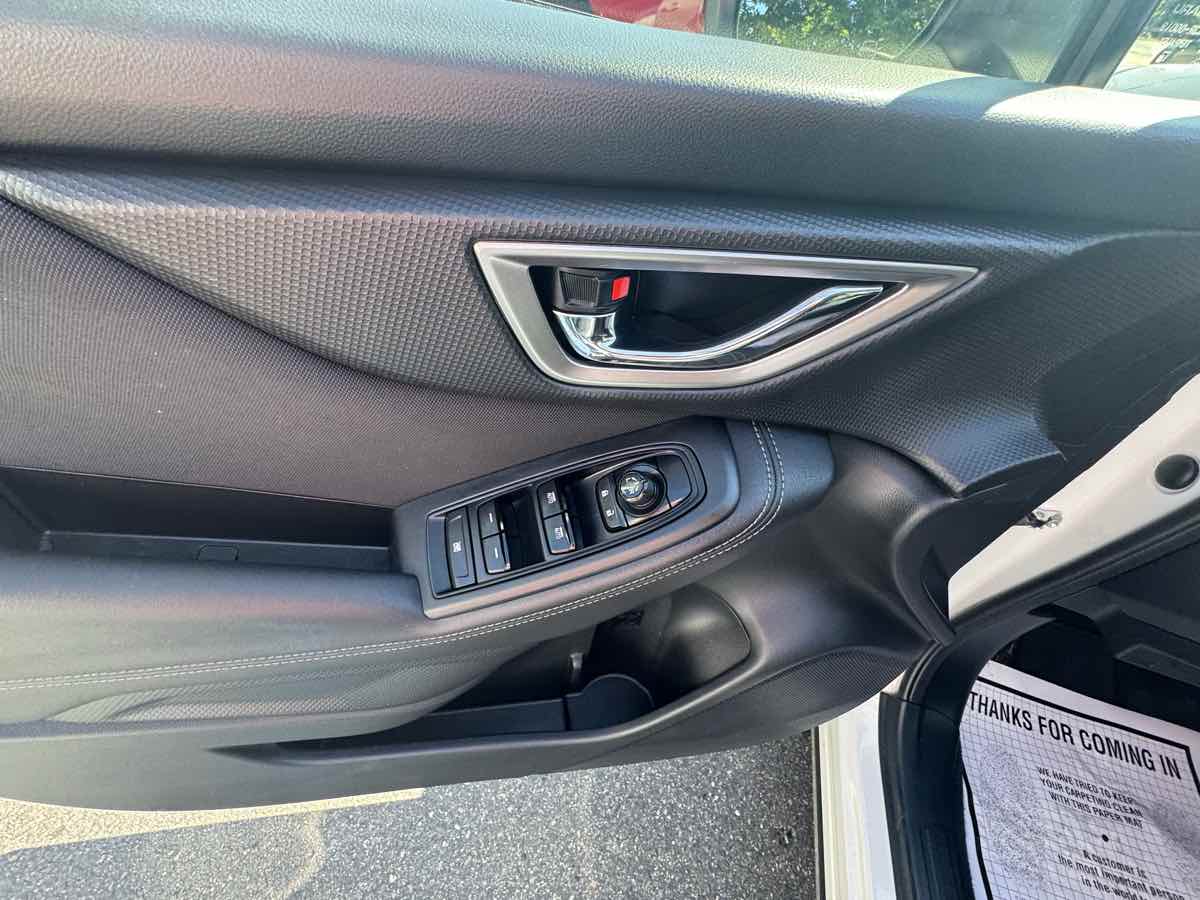 2023 Subaru Forester Premium Base photo 11