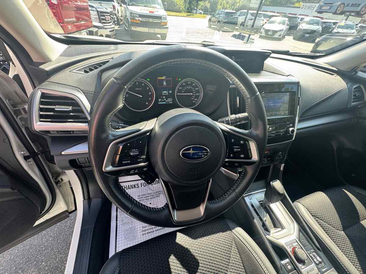 2023 Subaru Forester Premium Base photo 14