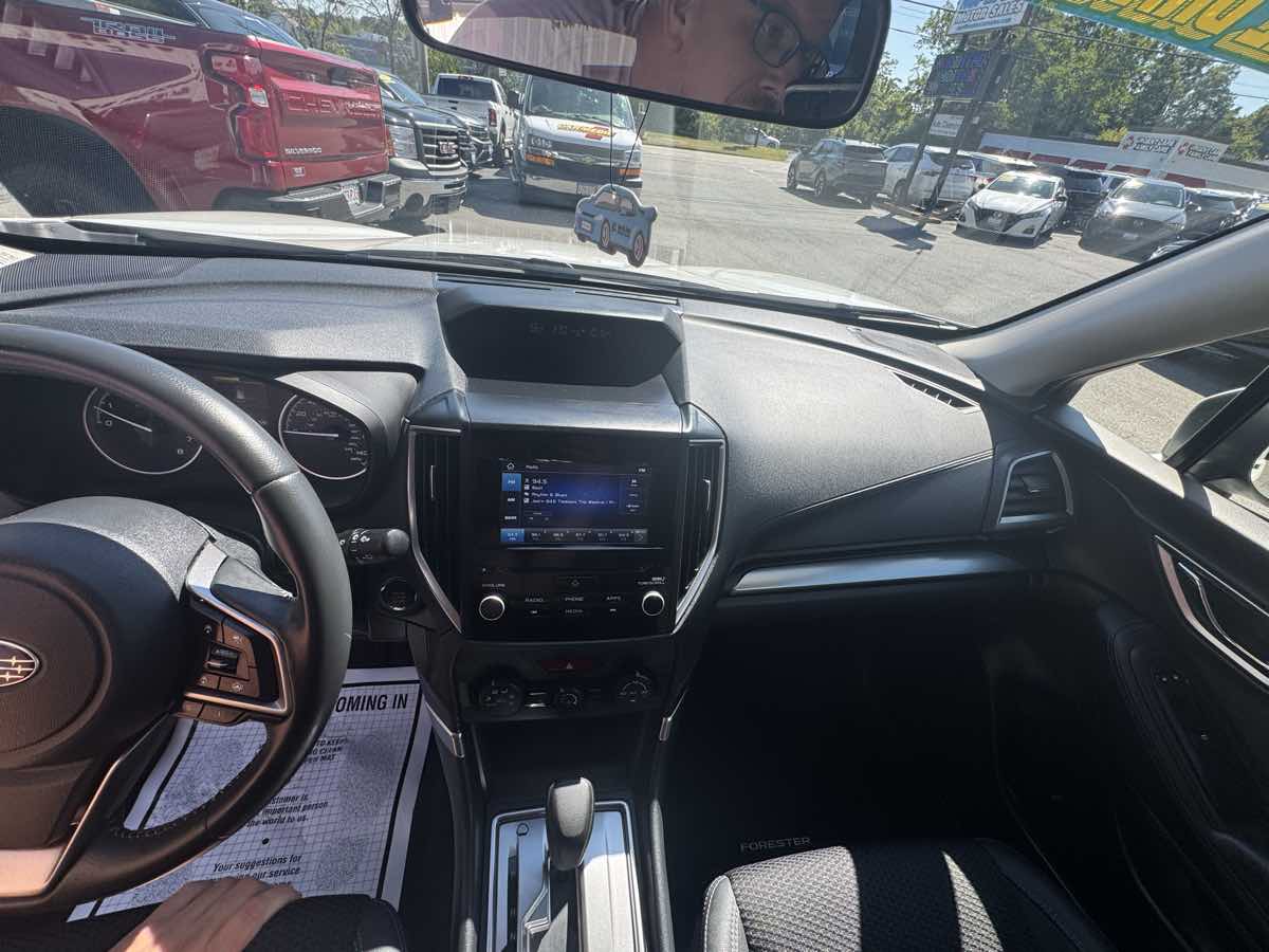 2023 Subaru Forester Premium Base photo 15