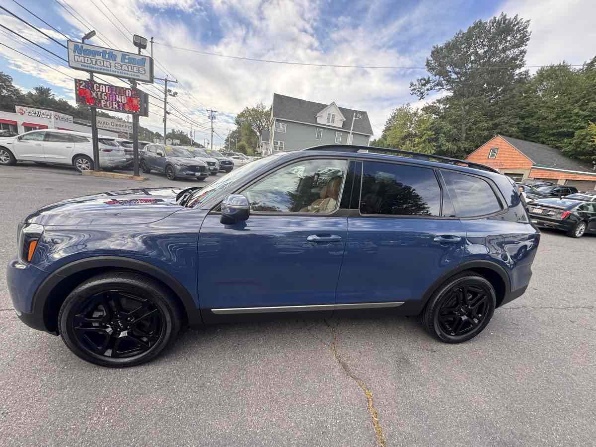 2023 Kia Telluride EX X-Line photo 2