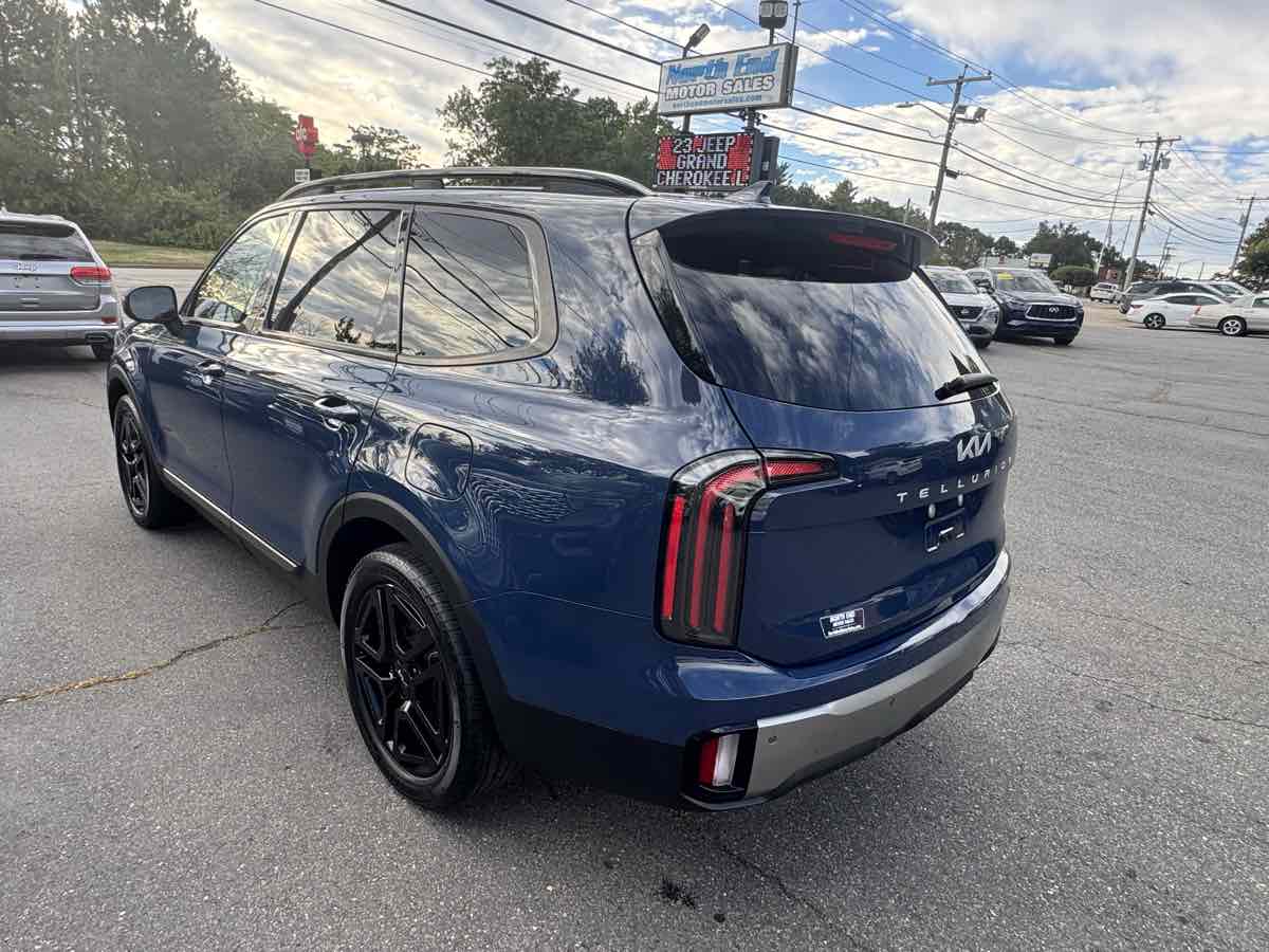 2023 Kia Telluride EX X-Line photo 3