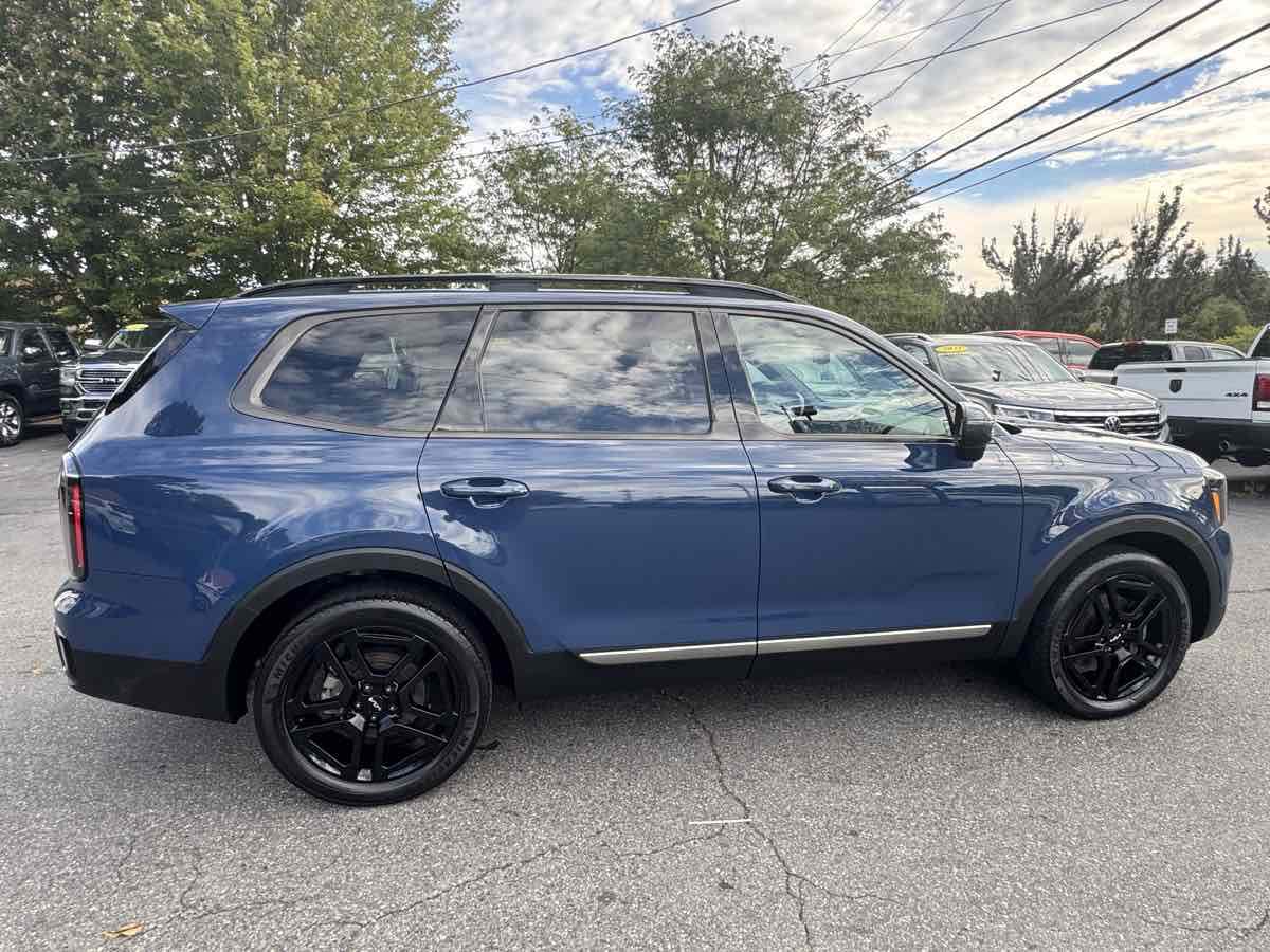 2023 Kia Telluride EX X-Line photo 6