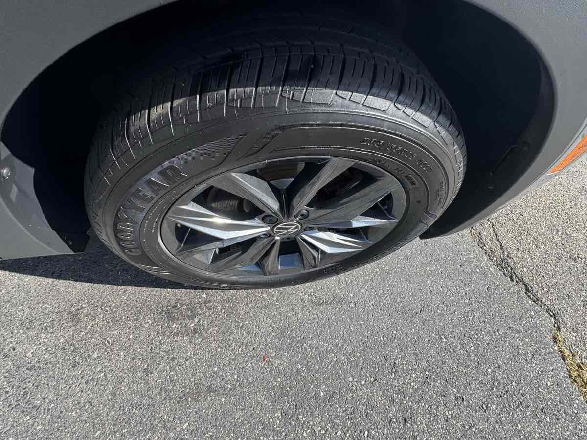 2024 Volkswagen Tiguan SE Wolfsburg Edition photo 14