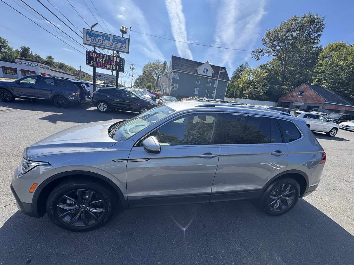 2024 Volkswagen Tiguan SE Wolfsburg Edition photo 9