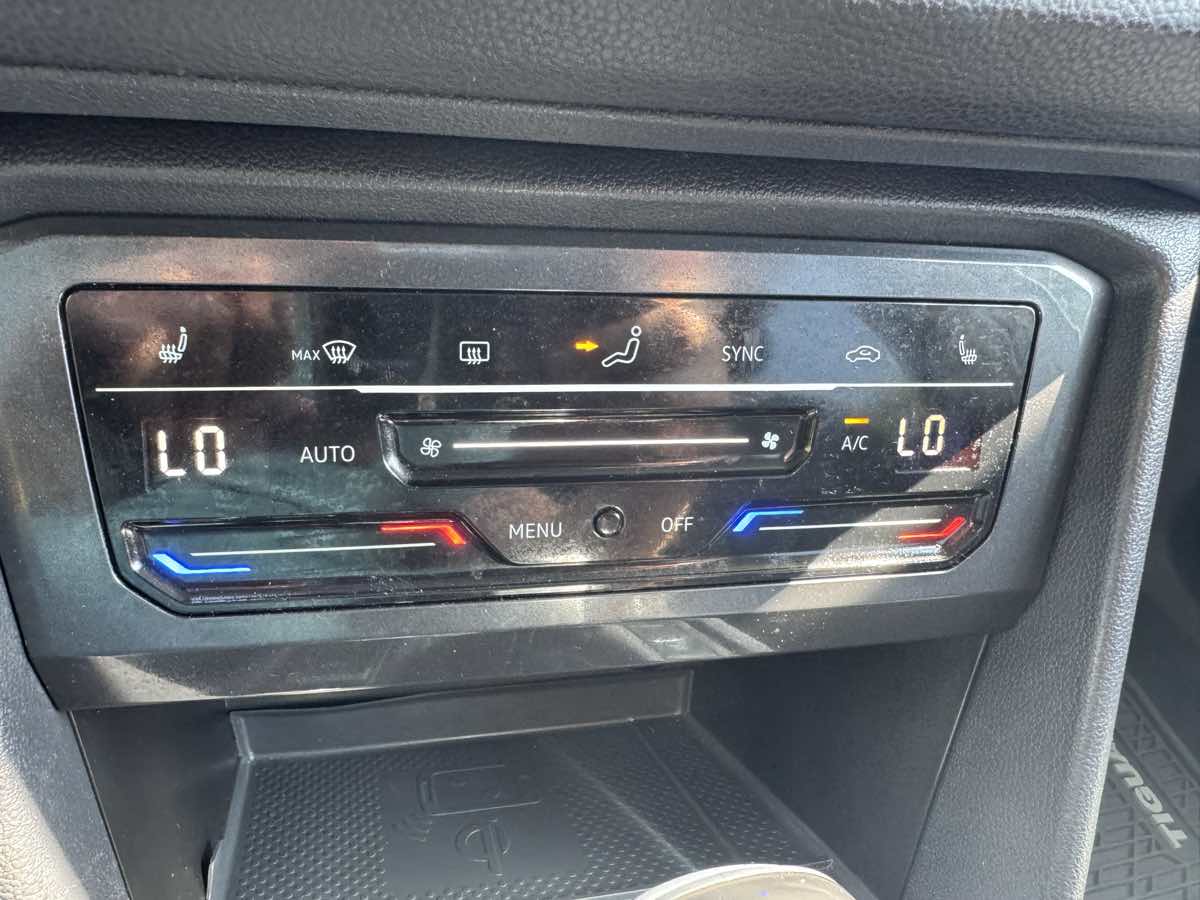 2024 Volkswagen Tiguan SE Wolfsburg Edition photo 20