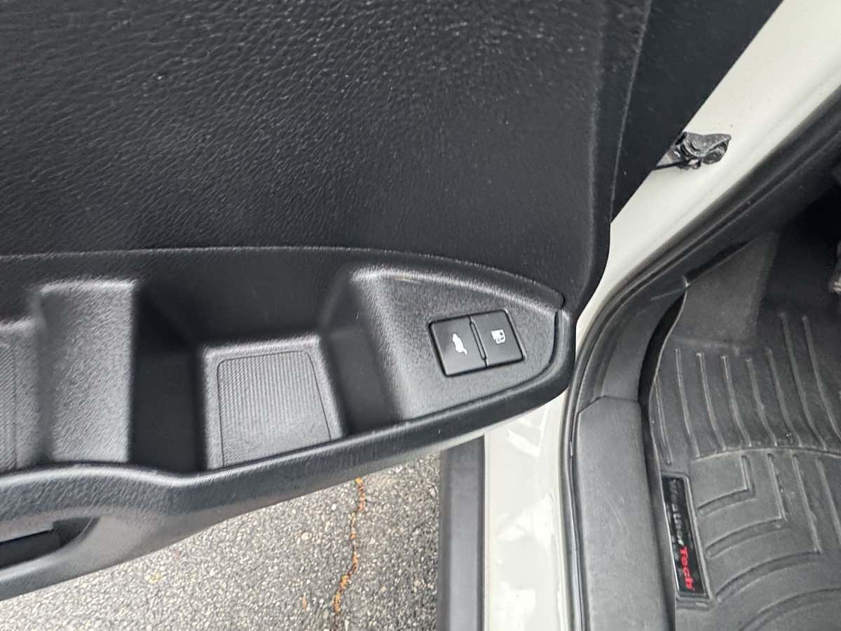 2017 Honda Pilot EX-L photo 14