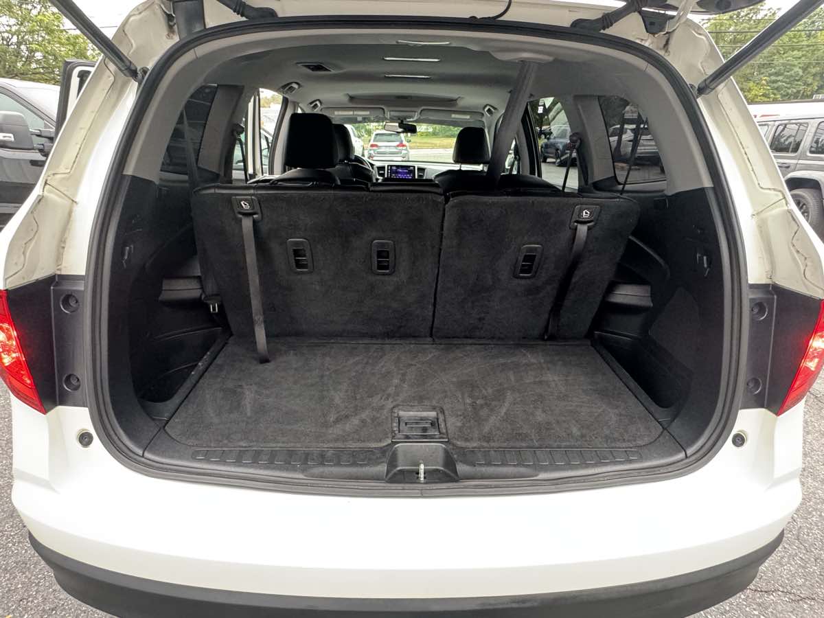 2017 Honda Pilot EX-L photo 23