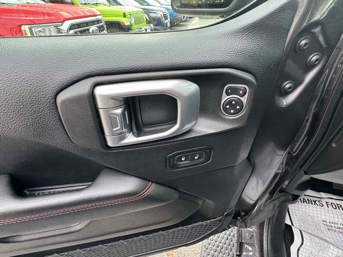 2019 Jeep Wrangler Unlimited Rubicon photo 10