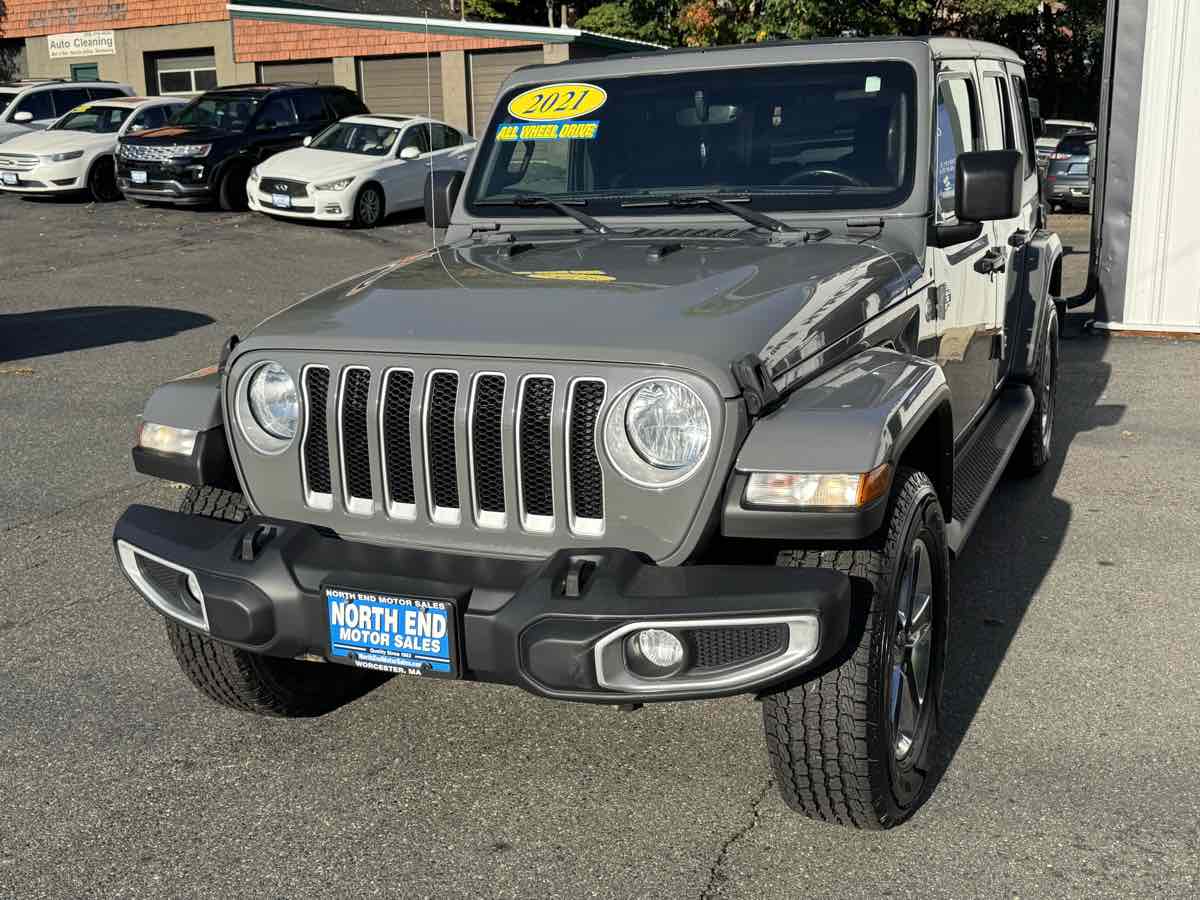 2021 Jeep Wrangler Unlimited Sahara photo 8