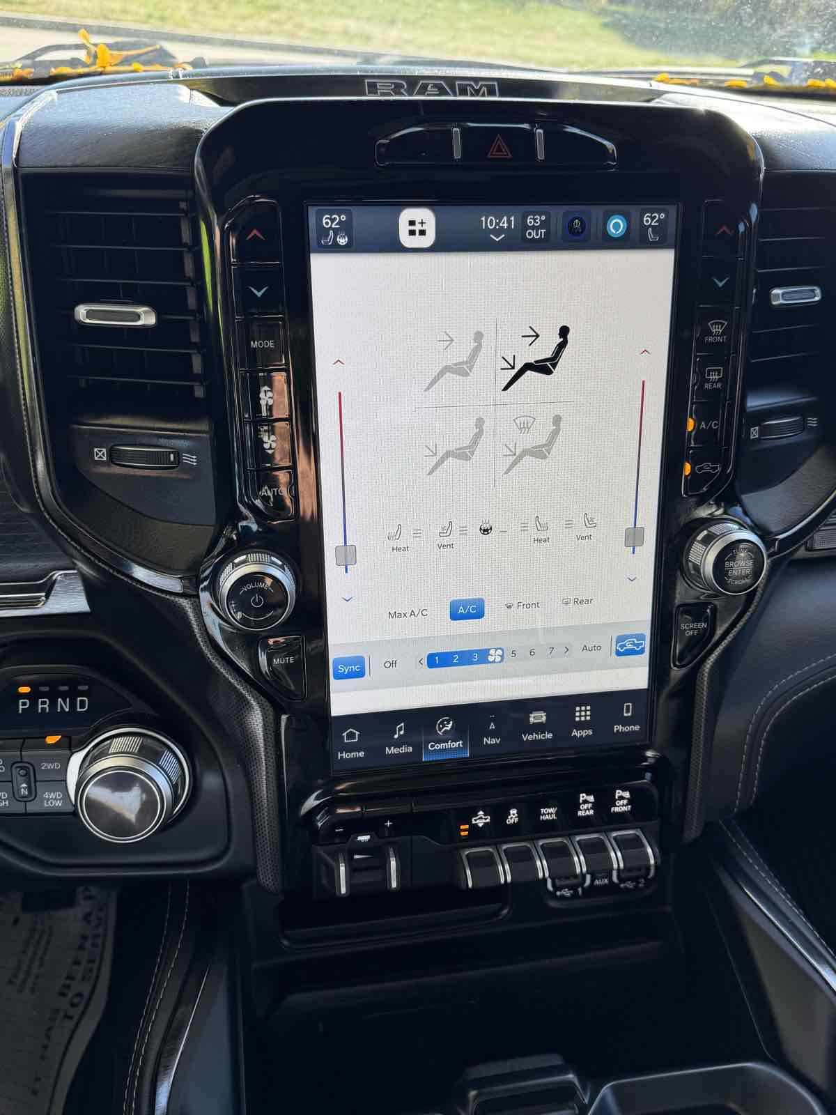 2022 Ram 1500 Limited photo 11