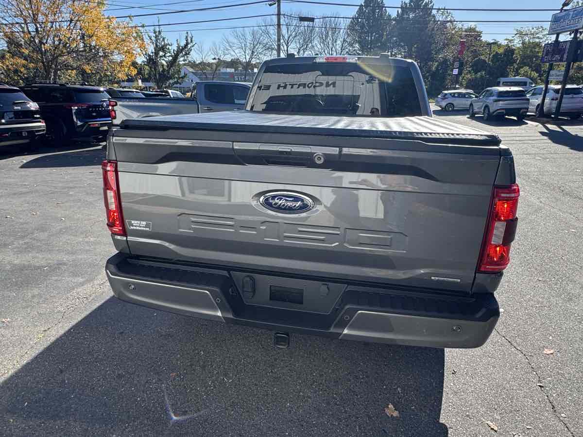 2023 Ford F-150 XLT photo 4