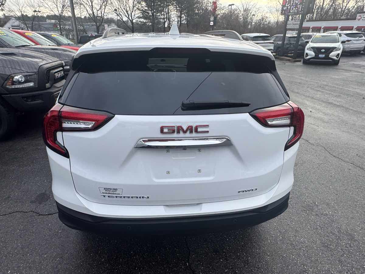 2023 Gmc Terrain SLE photo 4