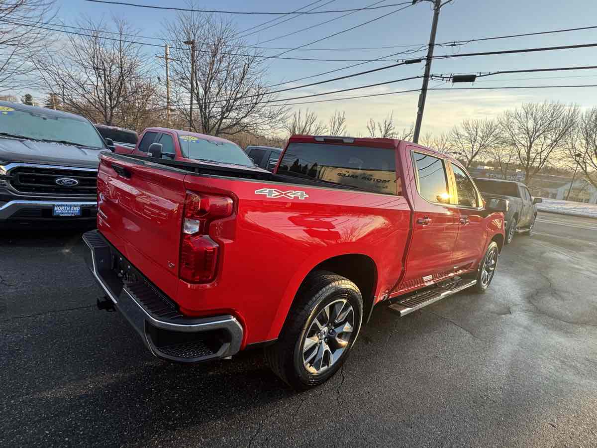 2025 Chevrolet Silverado 1500 LT - Photo 3