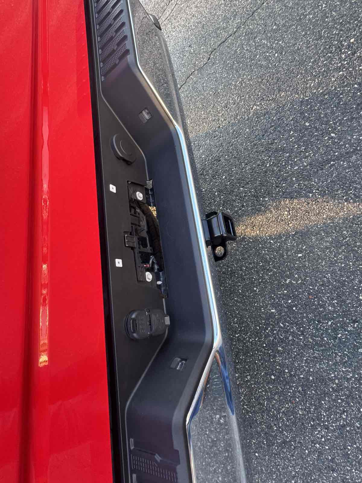2025 Chevrolet Silverado 1500 LT - Photo 10