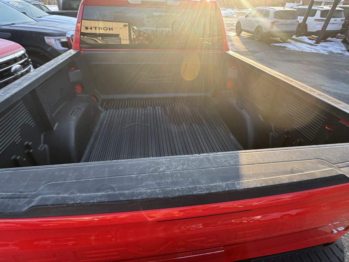 2025 Chevrolet Silverado 1500 LT - Photo 12