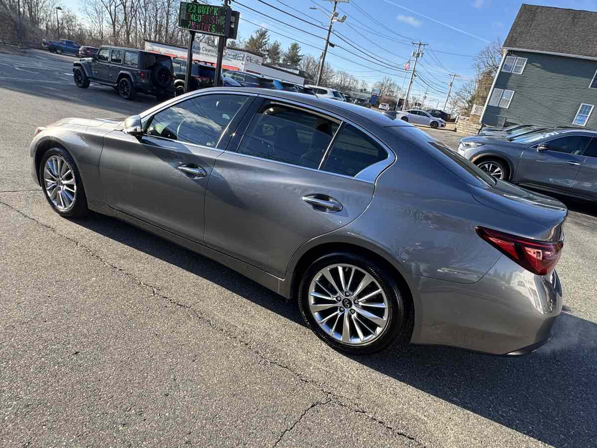 2023 INFINITI Q50 LUXE - Photo 3