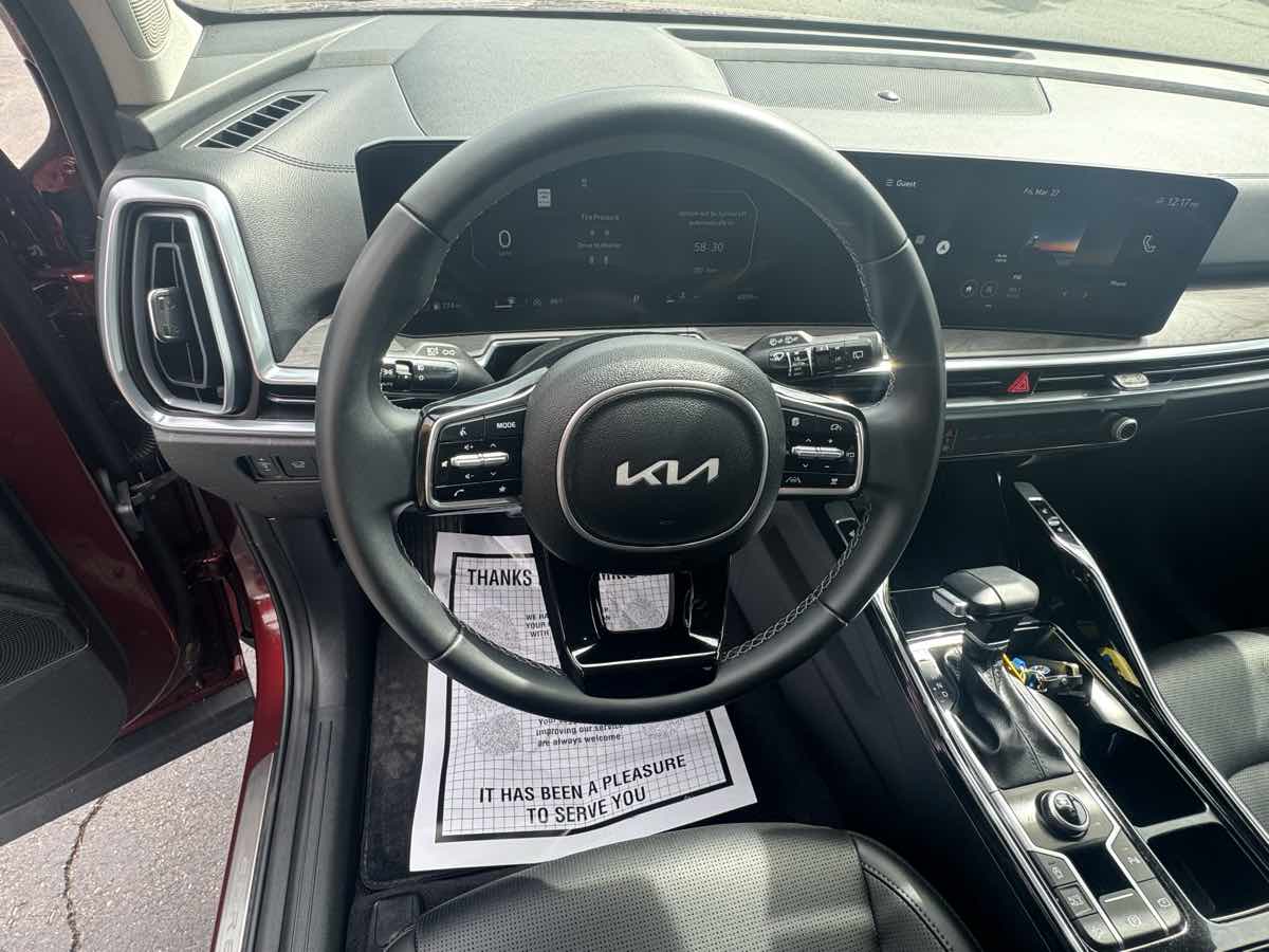 2025 Kia Sorento X-Line SX - Photo 16