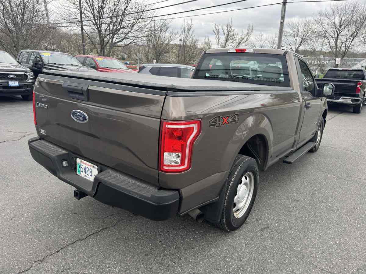 View vehicle photo 6