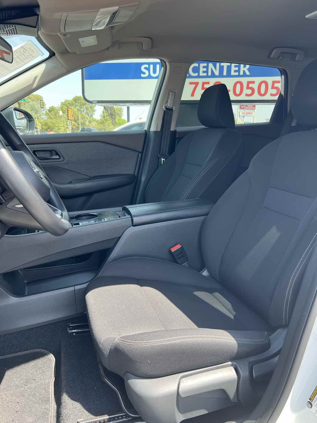 2023 Nissan Rogue S - Photo 18