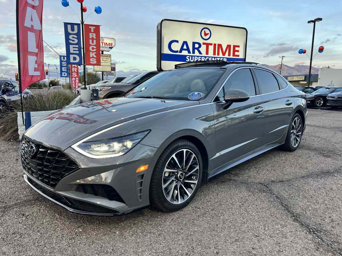 2022 Hyundai Sonata Limited 1.6T's photo