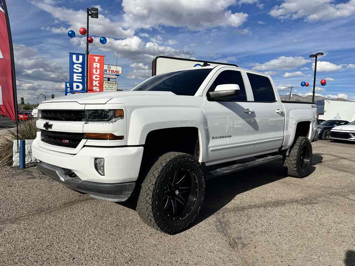 2018 Chevrolet Silverado 1500 LT Crew Cab 4WD