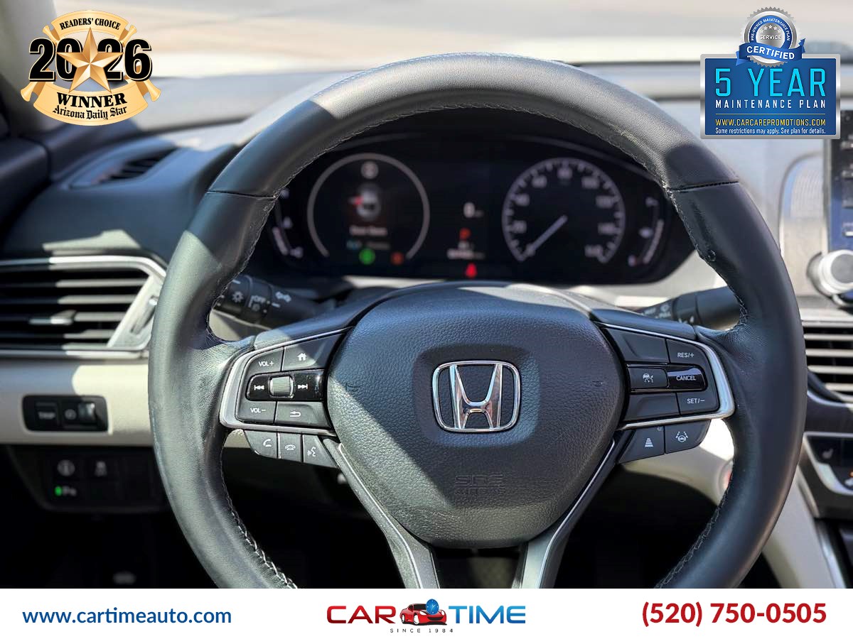 Honda Accord photo 12