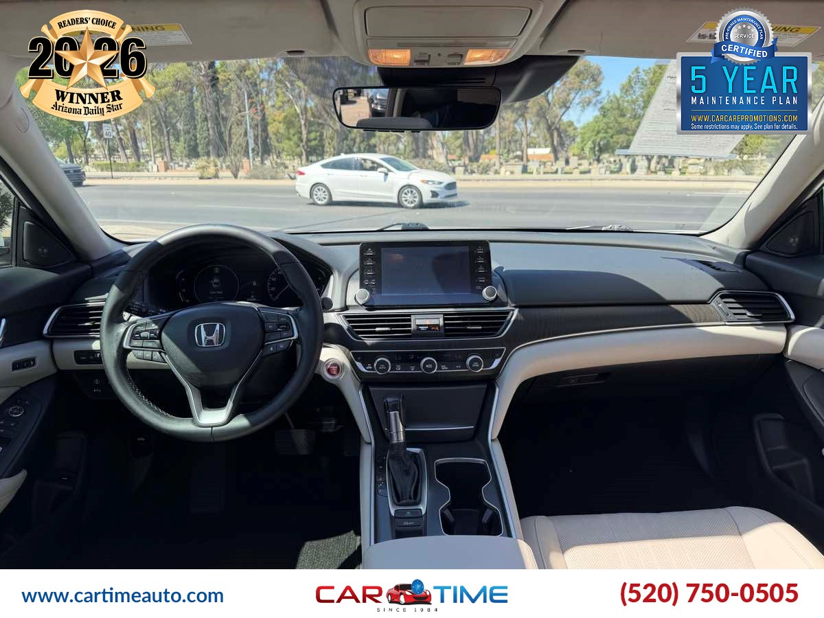Honda Accord photo 11