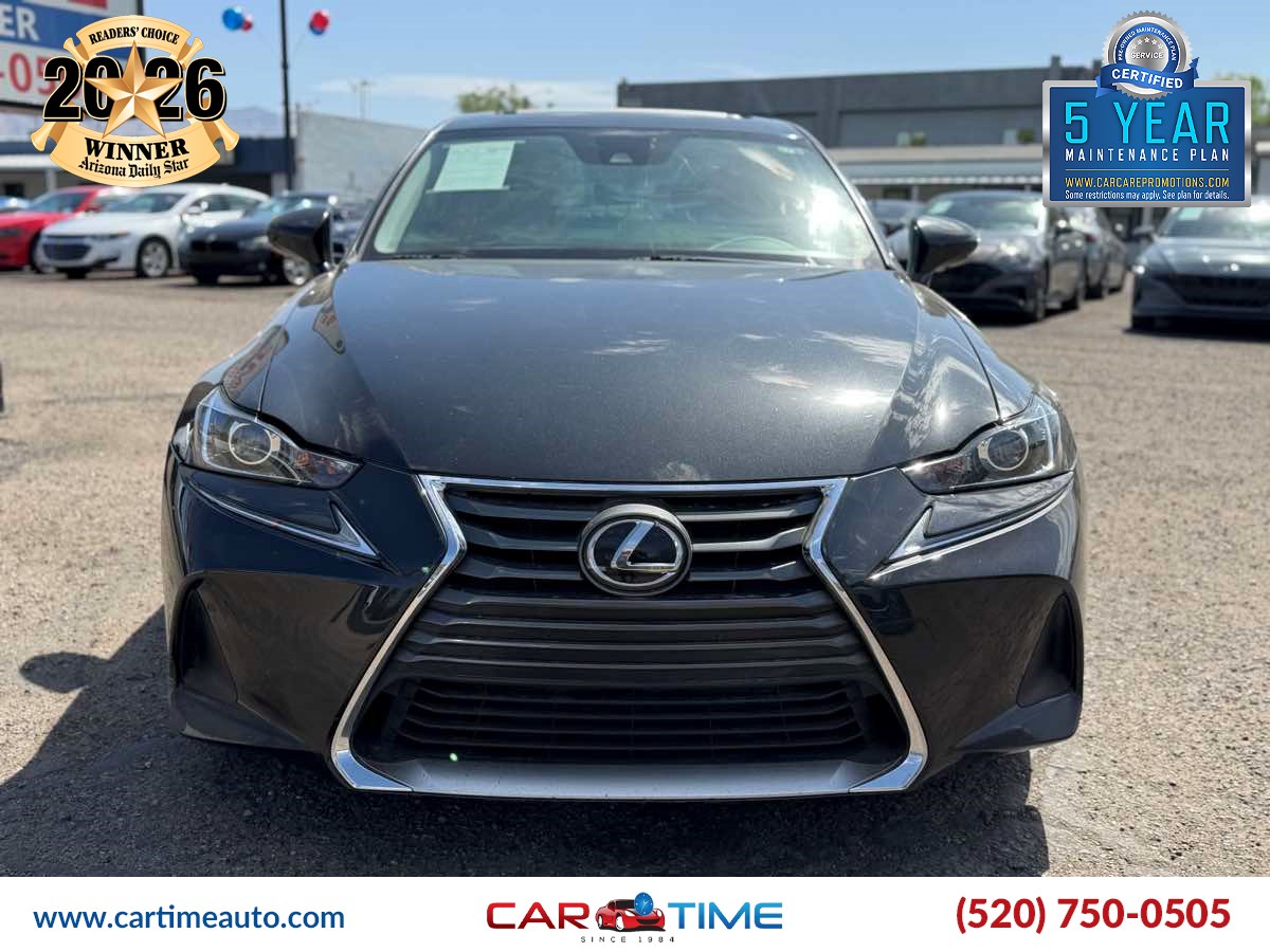 Lexus IS photo 3