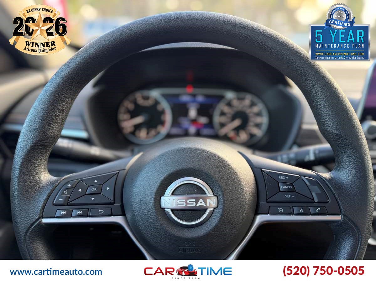 Nissan Altima photo 10