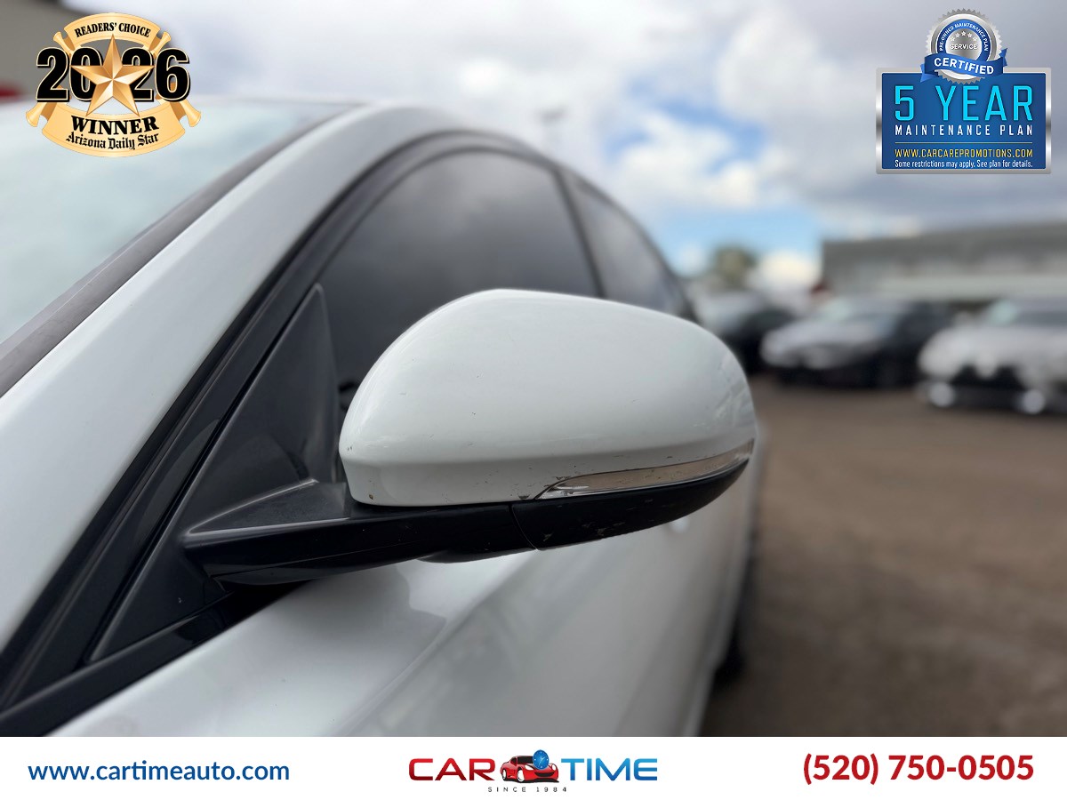 Jaguar XF photo 8