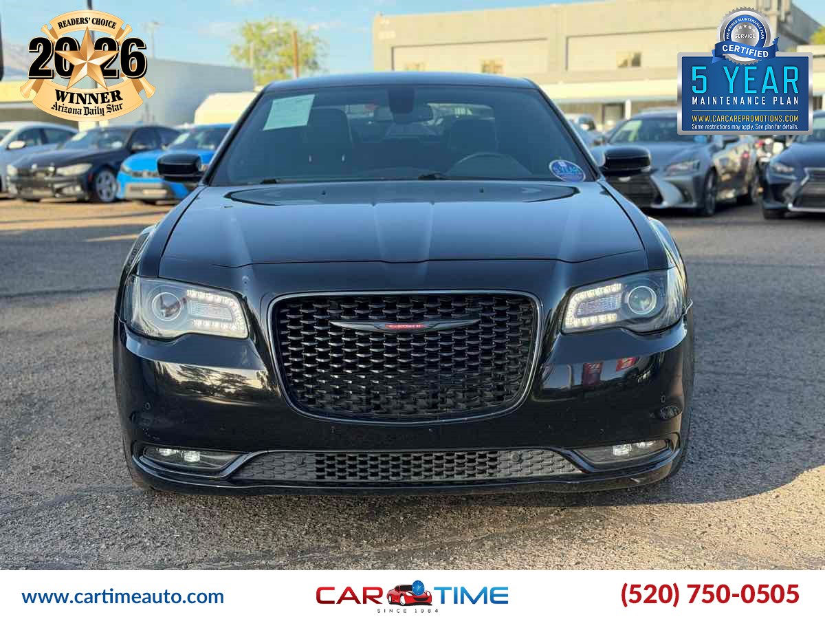 Chrysler 300 photo 3