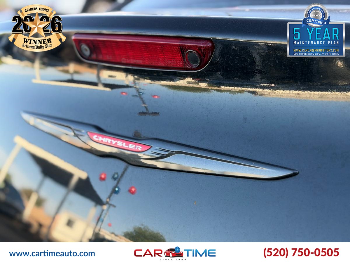 Chrysler 300 photo 7