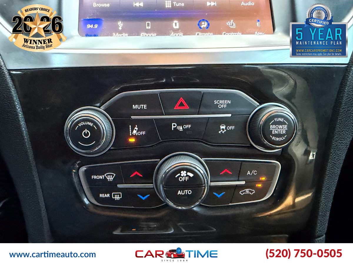 Chrysler 300 photo 14