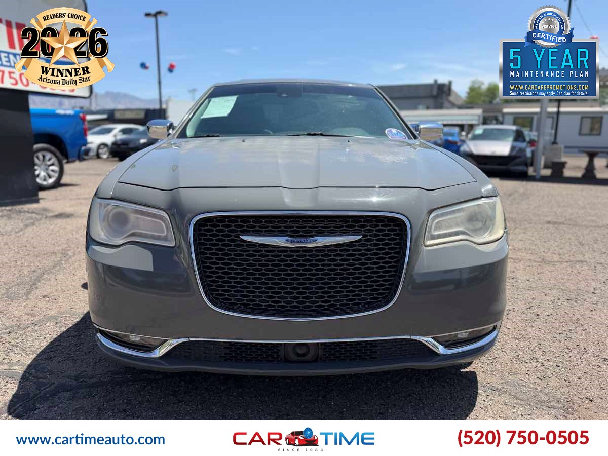 Chrysler 300 photo 3