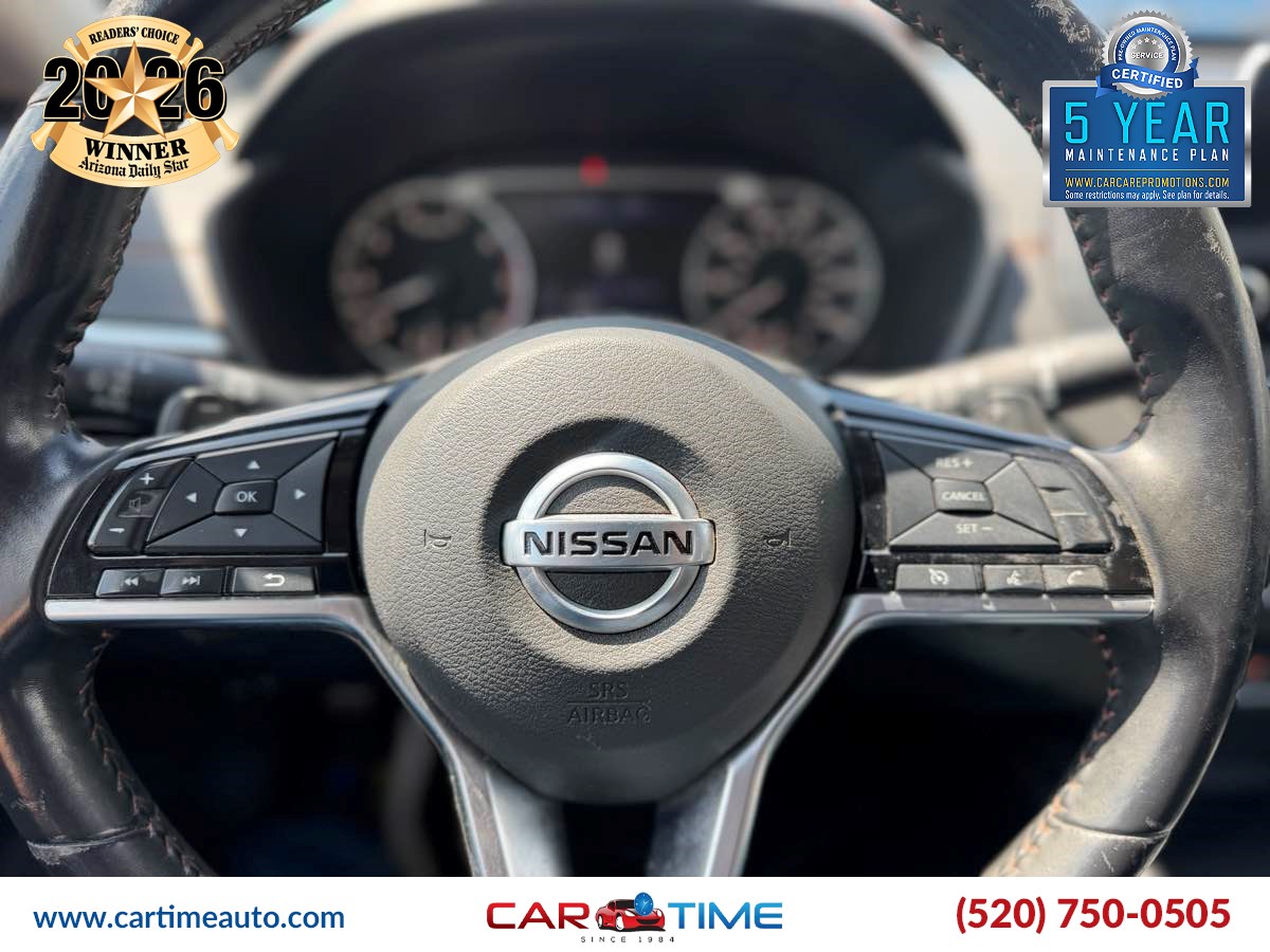 Nissan Altima photo 9