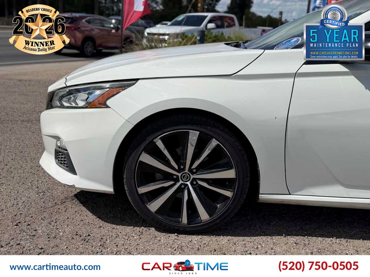 Nissan Altima photo 6